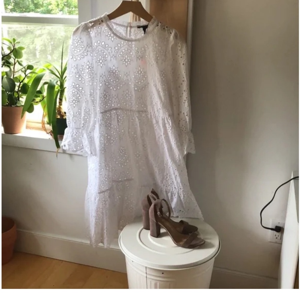 Banana Republic factory Eyelet Dress